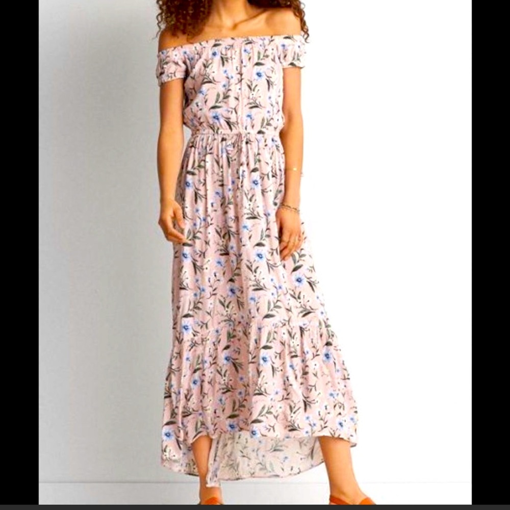 American Eagle Off-the-Shoulder Floral Dress NWT! 🌸